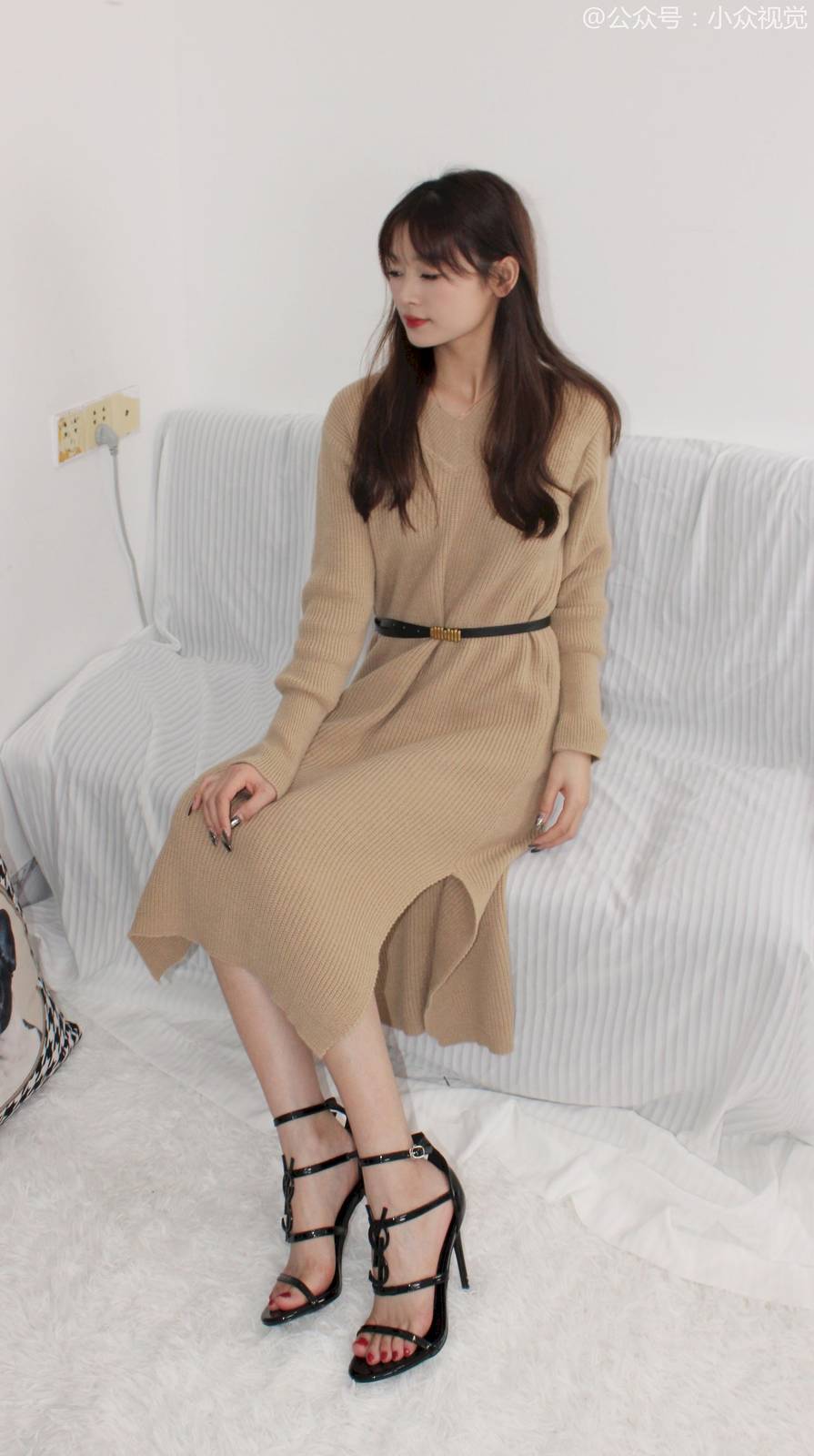 小众视觉模特蓉蓉针织连衣裙穿搭温柔知性风写真-98