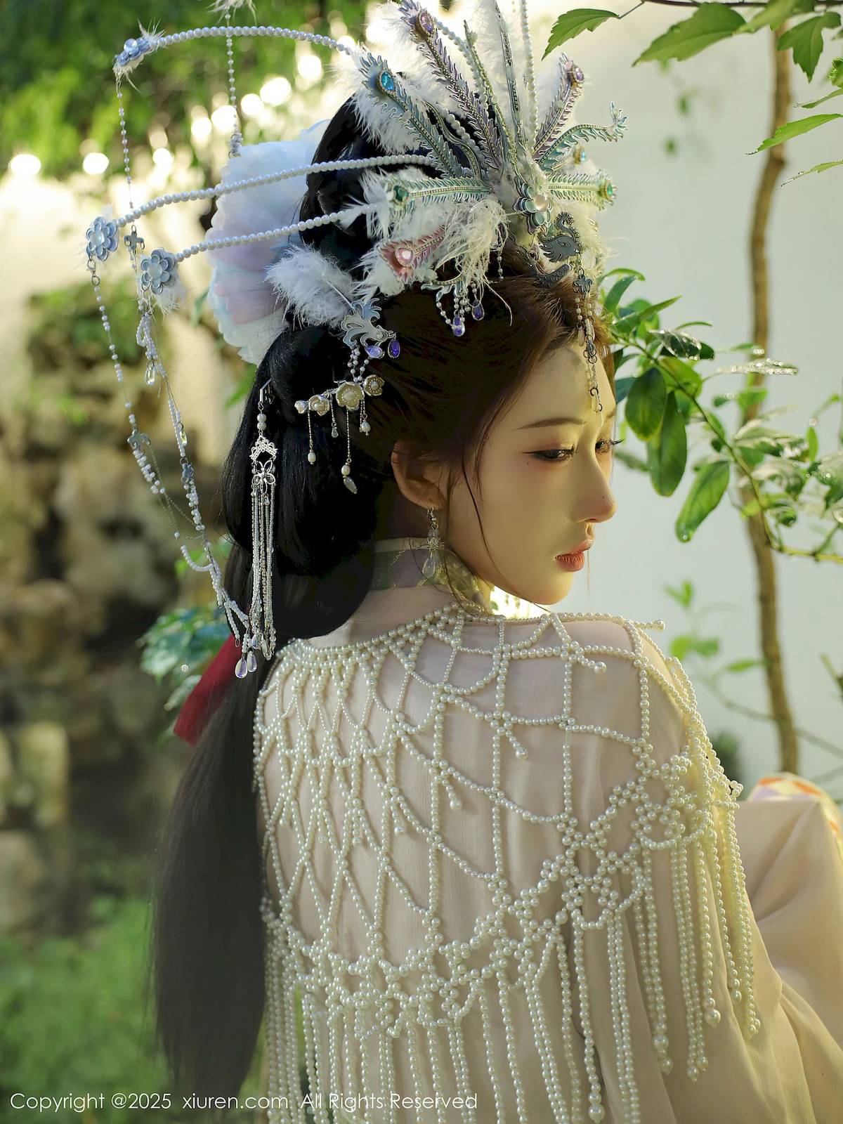 秀人网新人梨霜儿浅色古装服饰丰腴身材性感写真-29