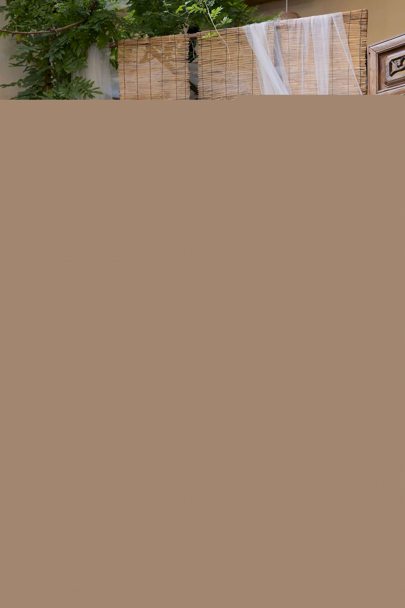 秀人网模特鱼子酱Fish紫色长裙白色丝袜长沙旅拍-9