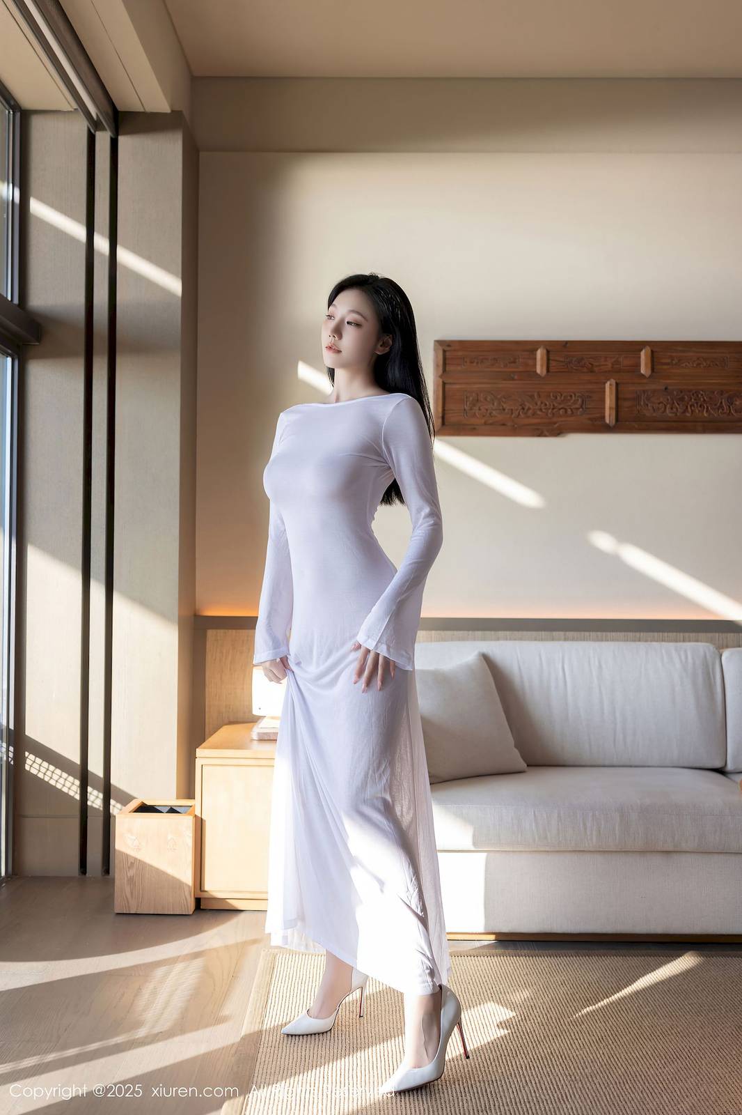 秀人网模特安然anran白色连衣裙肉色丝袜性感写真-21