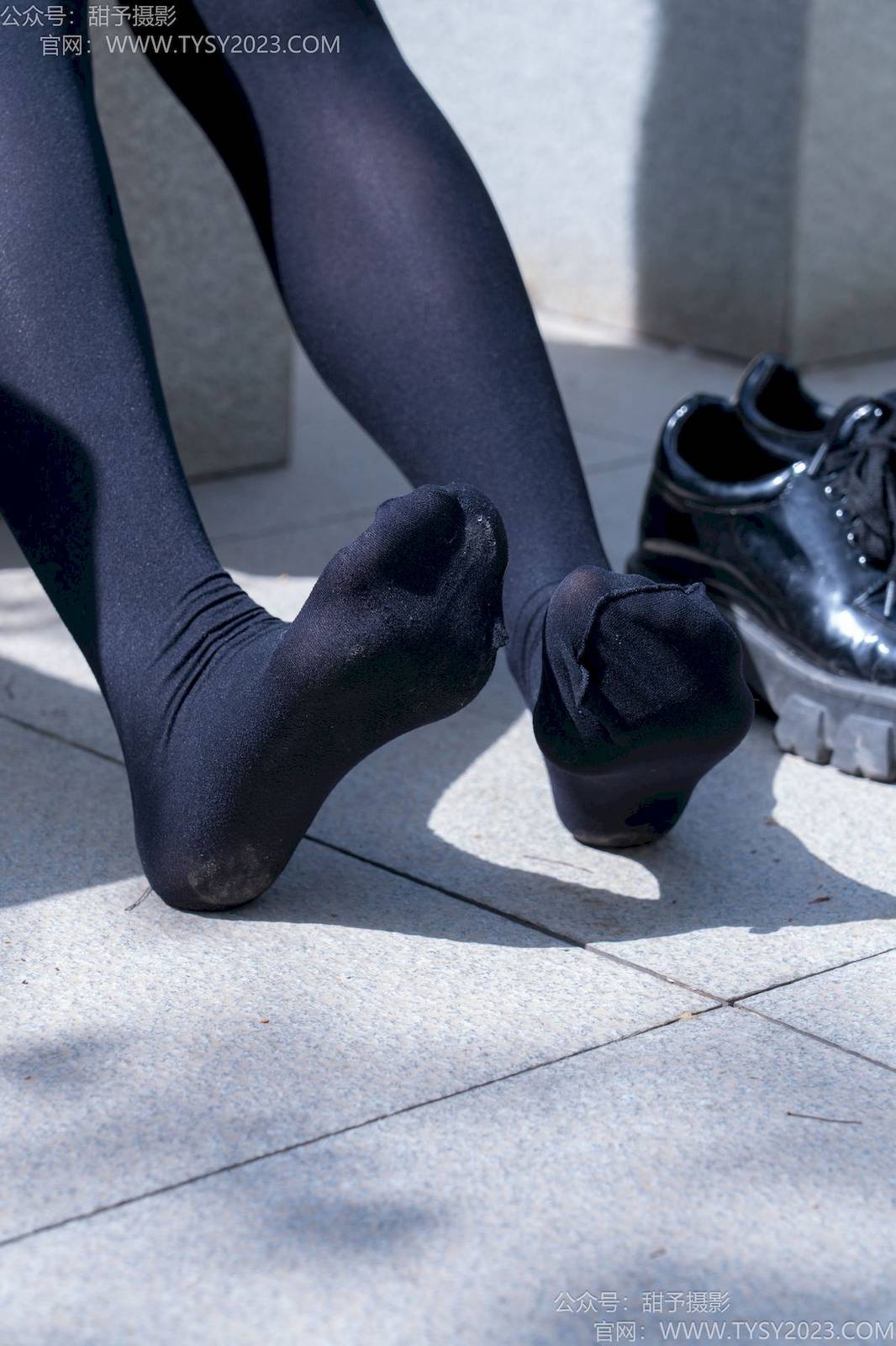 甜予摄影模特小甜桃齐肩短发校园风女生写真-36