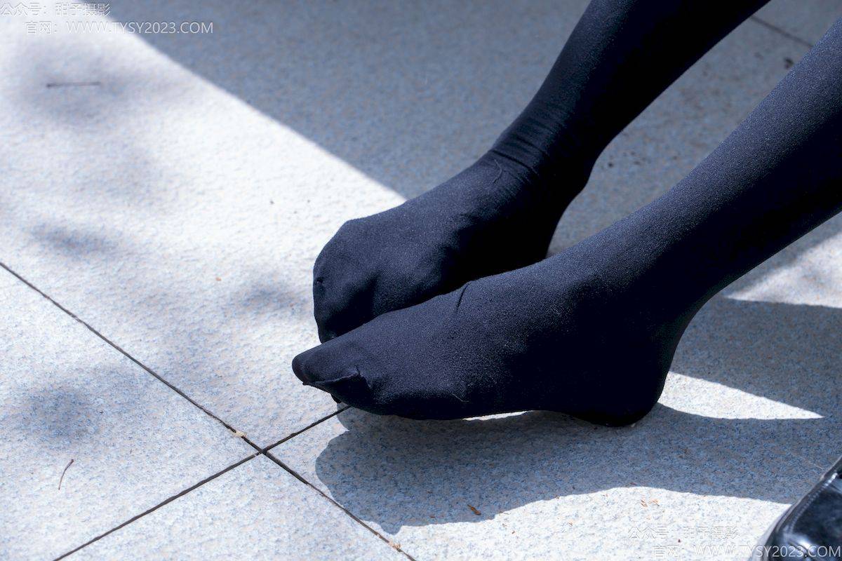 甜予摄影模特小甜桃齐肩短发校园风女生写真-91